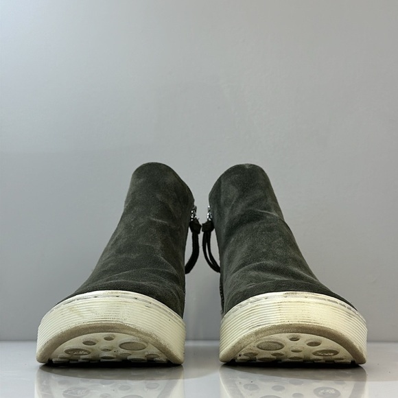 Sofft Britton Zip Waterproof Suede Hightop Sneaker Olive Green Size 7.5 Comfort - Picture 4 of 16